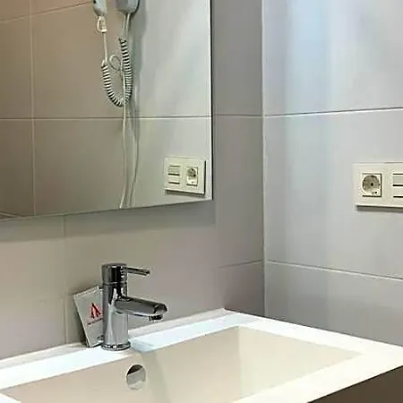 Alevia בית הארחה